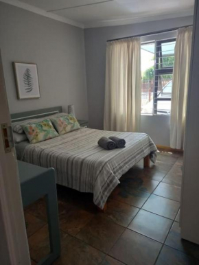 Spacious, bright private flat